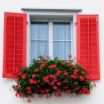 παράθυρα διακοσμημένα με λουλούδια (15)