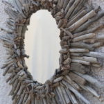 DIY Driftwood Projects Beautiful alamode DIY Driftwood Sunburst Mirror from Blessed AWESOME