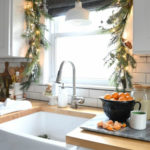 Διακοσμήστε το παράθυρό σας με Χριστουγεννιάτικες πινελιές9