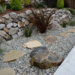 Σχεδιασμός κήπου με πέτρες και βότσαλα58